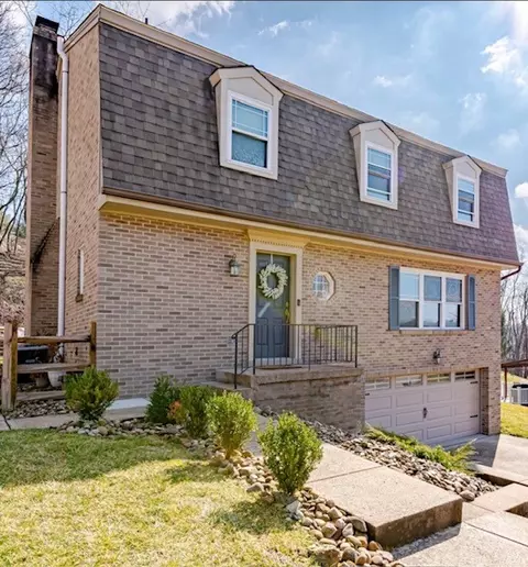 795 Venango Ave, Pittsburgh, PA 15209