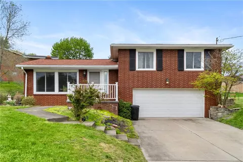 153 Dorman Dr, Elizabeth, PA 15037