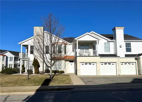 240 Adams Pointe Blvd #1, Mars, PA 16046