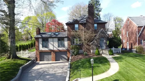 212 Morewood Rd, Glenshaw, PA 15116