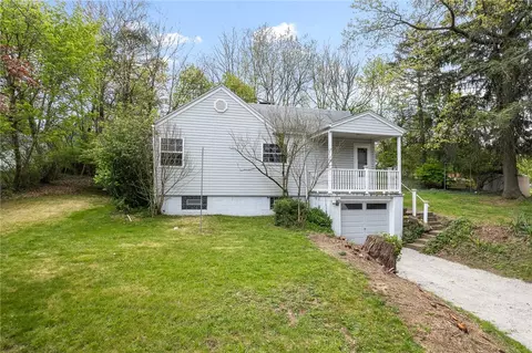 5 Cabindale Dr, Mckees Rocks, PA 15136
