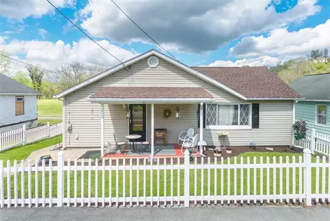 212 Brown St, Brownsville, PA 15417