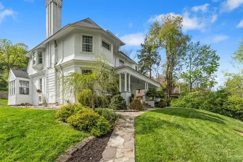 1112 Cornell Rd, Pittsburgh, PA 15205