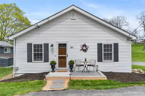 121 Cedar Ln, Bairdford, PA 15006