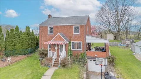 164-166 Lindsay Rd, Carnegie, PA 15106