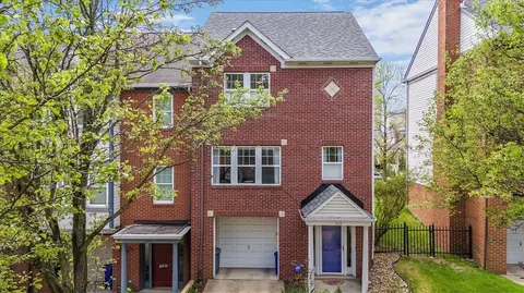 513 Arthur St, Pittsburgh, PA 15219