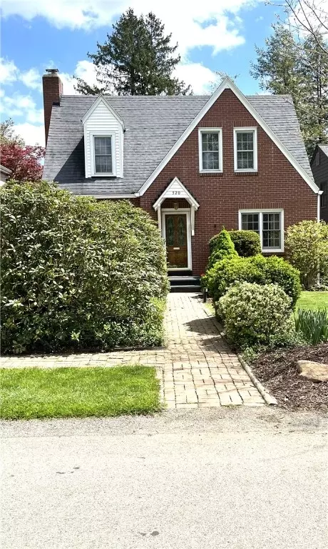 520 11th St, Oakmont, PA 15139