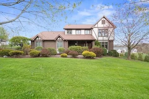 136 Woodhaven Dr, Sarver, PA 16055