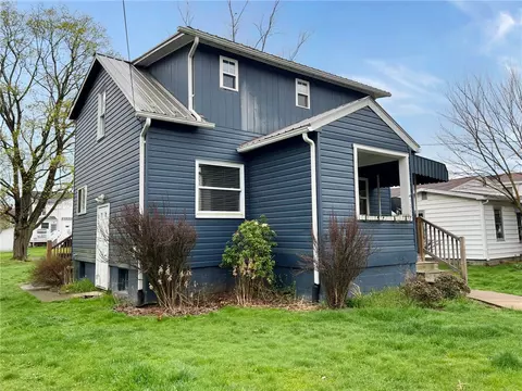 308 Indian St, Ligonier, PA 15658