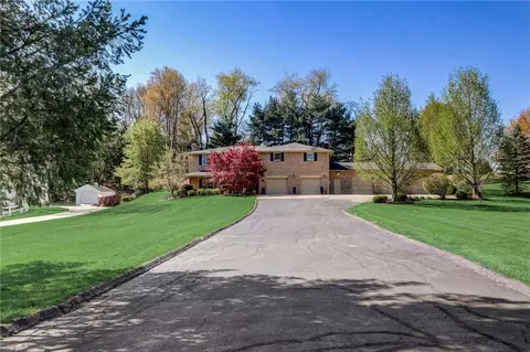 139 Hall Rd, Aliquippa, PA 15001