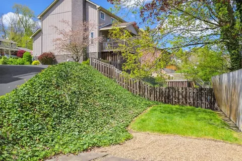 Exterior - 11775 Frieda Dr, Irwin, PA 15642 photo 7 of 9