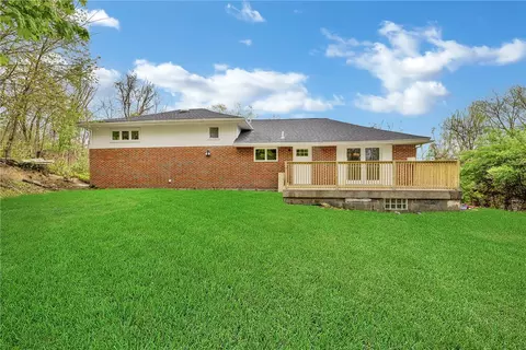 404 Gregory St, Aliquippa, PA 15001