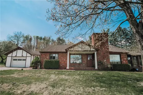 5501 Route 711, New Florence, PA 15944