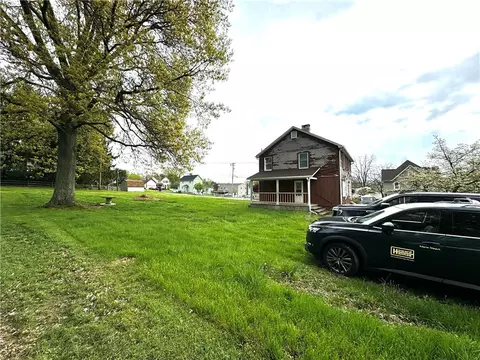 Exterior - 109 Navy St, Perryopolis, PA 15473 photo 7 of 9