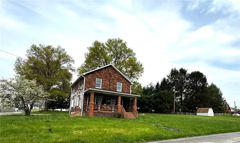 Exterior - 109 Navy St, Perryopolis, PA 15473 photo 1 of 9
