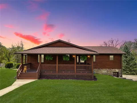 251 Jennie Dr, Irwin, PA 15642