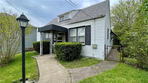 369 Virginia Ave, Oakmont, PA 15139