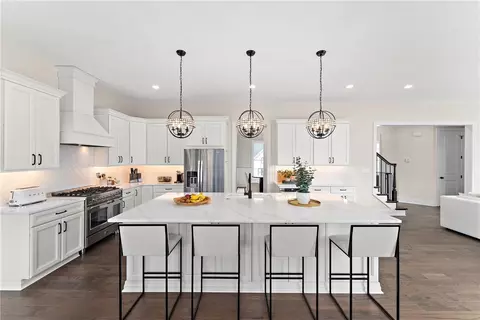 Kitchen - 202 Emerald Fields Dr, Mars, PA 16046 photo 1 of 8