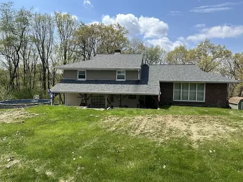 3 Cedar Ave, Ambridge, PA 15003