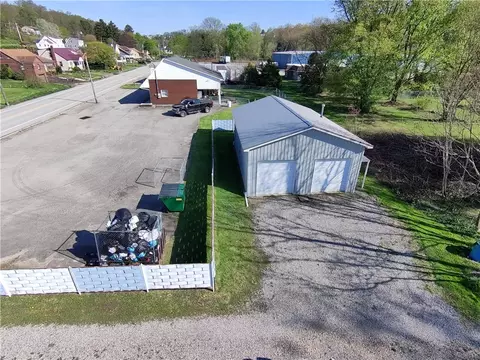View/Area - 2693 River Rd, Vandergrift, PA 15690 photo 1 of 4