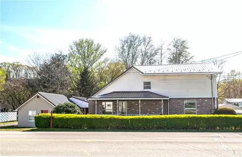 Exterior - 2693 River Rd, Vandergrift, PA 15690 photo 6 of 14