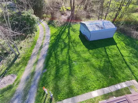 View/Area - 2693 River Rd, Vandergrift, PA 15690 photo 2 of 4