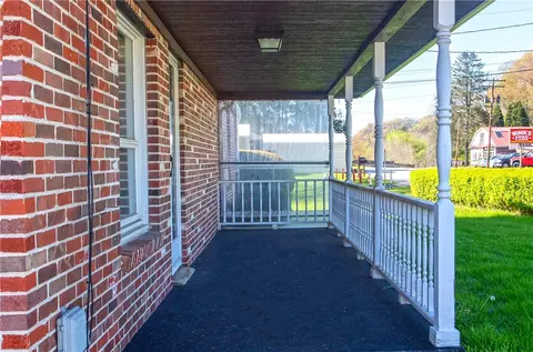 Exterior - 2693 River Rd, Vandergrift, PA 15690 photo 2 of 14