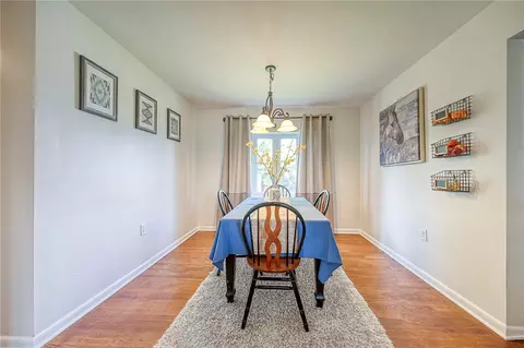 Dining - 22 Dell Dr, Irwin, PA 15642 photo 2 of 2