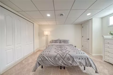 Bedroom - 22 Dell Dr, Irwin, PA 15642 photo 8 of 9