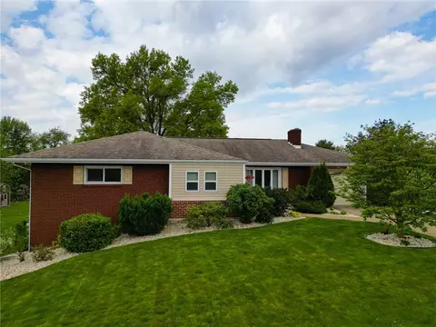 Exterior - 22 Dell Dr, Irwin, PA 15642 photo 7 of 7
