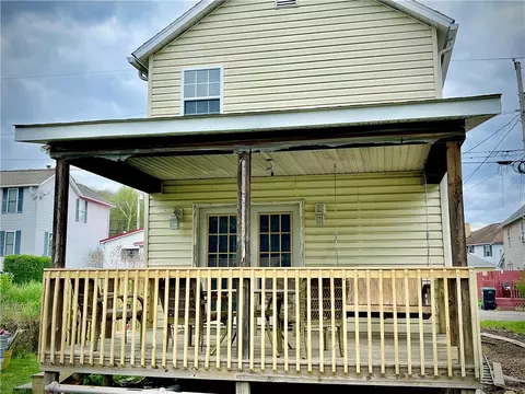 101 Ludwig St, Mc Grann, PA 16236