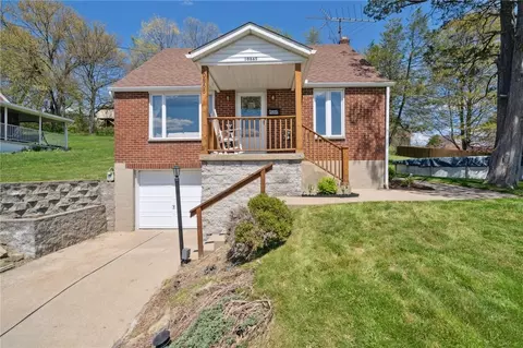 10865 Old Trail Rd, Irwin, PA 15642