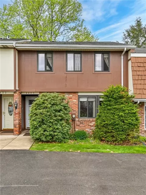 4405 Laurel Oak Dr, Allison Park, PA 15101