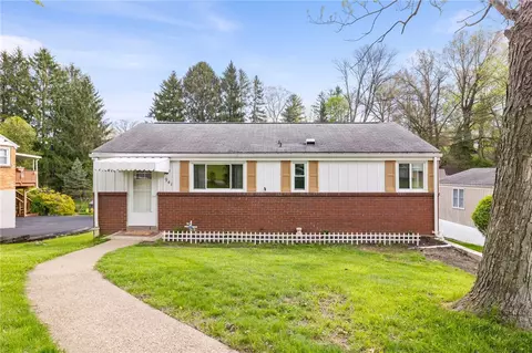 941 Logan Rd, Bethel Park, PA 15102