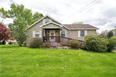 1679 Guffey Rd, Irwin, PA 15642
