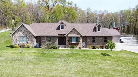 159 Reservoir Hill Rd, Uniontown, PA 15401