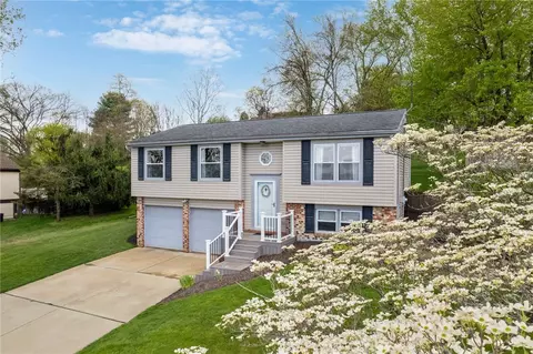 10 Bock Ln, Baden, PA 15005