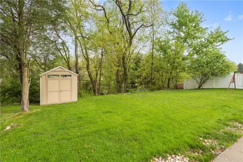 13731 Saint Clair Dr, Irwin, PA 15642 photo 31
