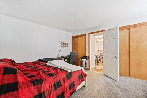13731 Saint Clair Dr, Irwin, PA 15642 photo 14