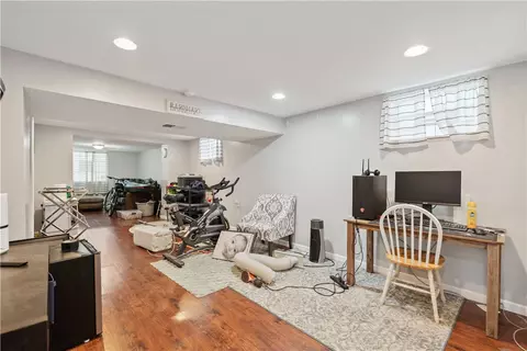 13731 Saint Clair Dr, Irwin, PA 15642 photo 22