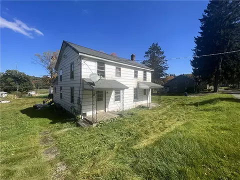 181 Dagus Mines Rd, Kersey, PA 15846
