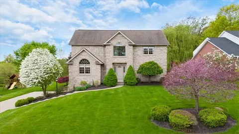 1515 Brimfield Dr, Sewickley, PA 15143