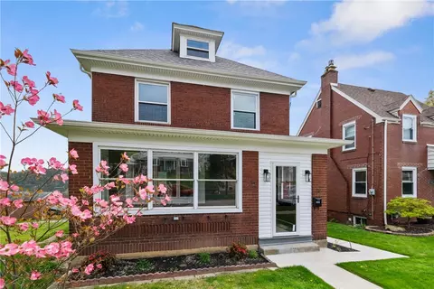 524 Rosslyn Ave, Springdale, PA 15144