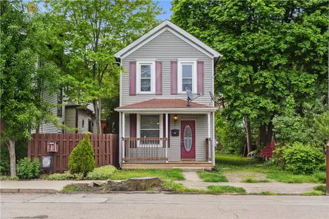 523 12th Ave, New Brighton, PA 15066