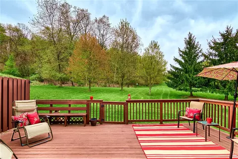 Exterior - 702 Bush Dr, Mars, PA 16046 photo 4 of 4