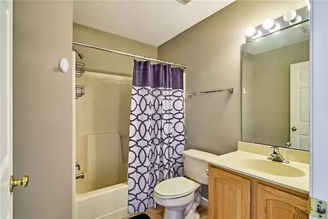 Bath - 702 Bush Dr, Mars, PA 16046 photo 4 of 4