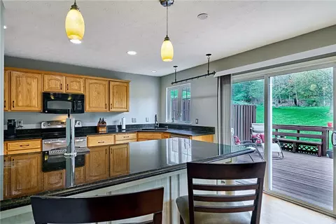 Kitchen - 702 Bush Dr, Mars, PA 16046 photo 4 of 7