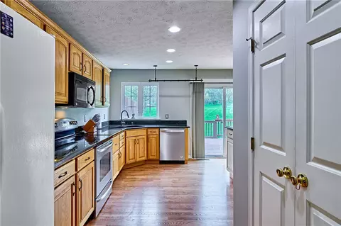 Kitchen - 702 Bush Dr, Mars, PA 16046 photo 7 of 7