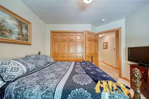 Bedroom - 489 Westminster Dr, Irwin, PA 15642 photo 3 of 4