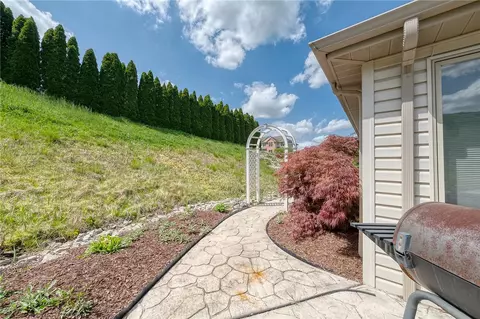 Exterior - 489 Westminster Dr, Irwin, PA 15642 photo 4 of 6